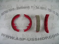 Bremsbacken Hinten - Brake Shoes Rear  Jeep